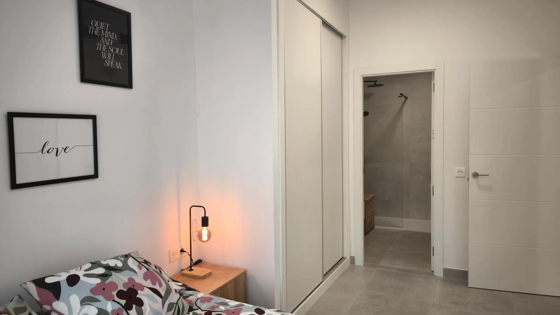 Apartamento Mi Pisito Con Vistas Al Mar Garrucha 0*,